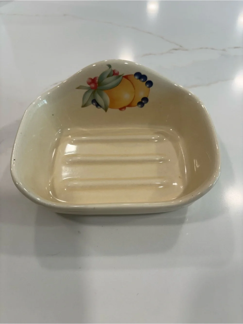 Vintage Corelle Abundance Soap Dish. 1990’s.